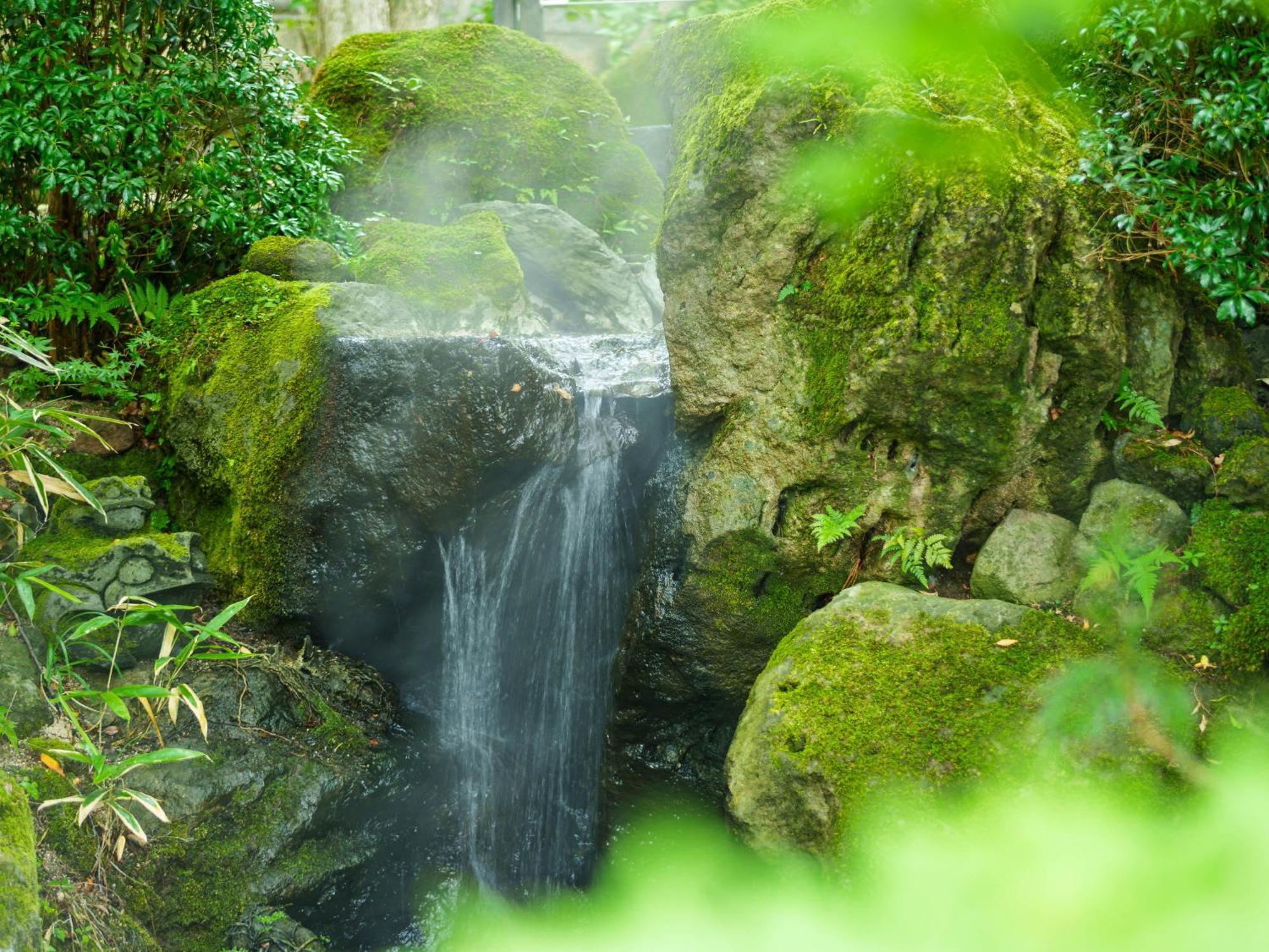 Yufuin Rakuyu Hotel Buitenkant foto