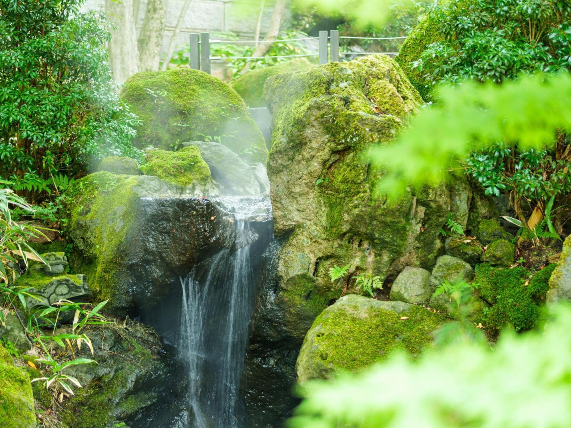 Yufuin Rakuyu Hotel Buitenkant foto