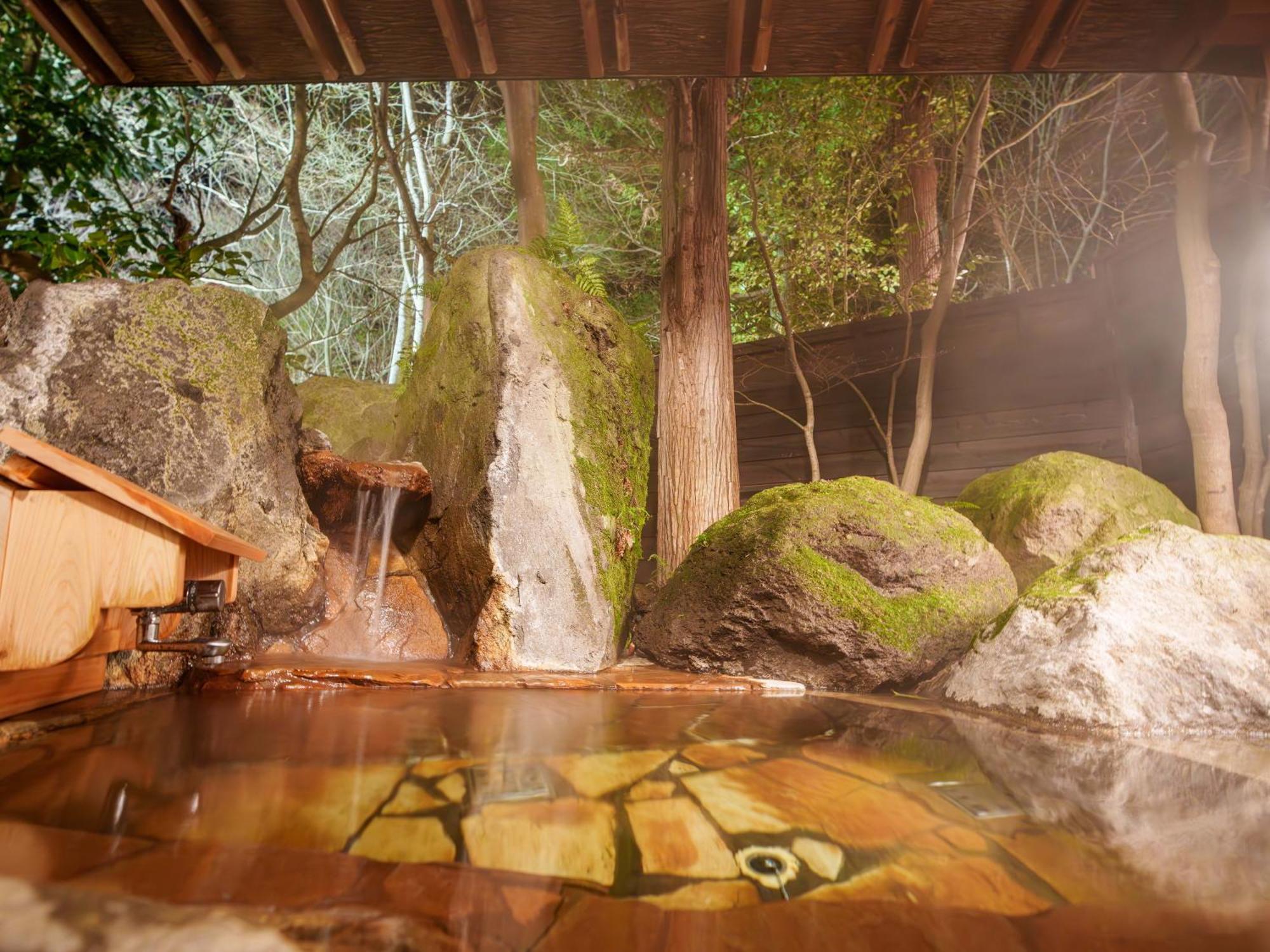 Yufuin Rakuyu Hotel Buitenkant foto