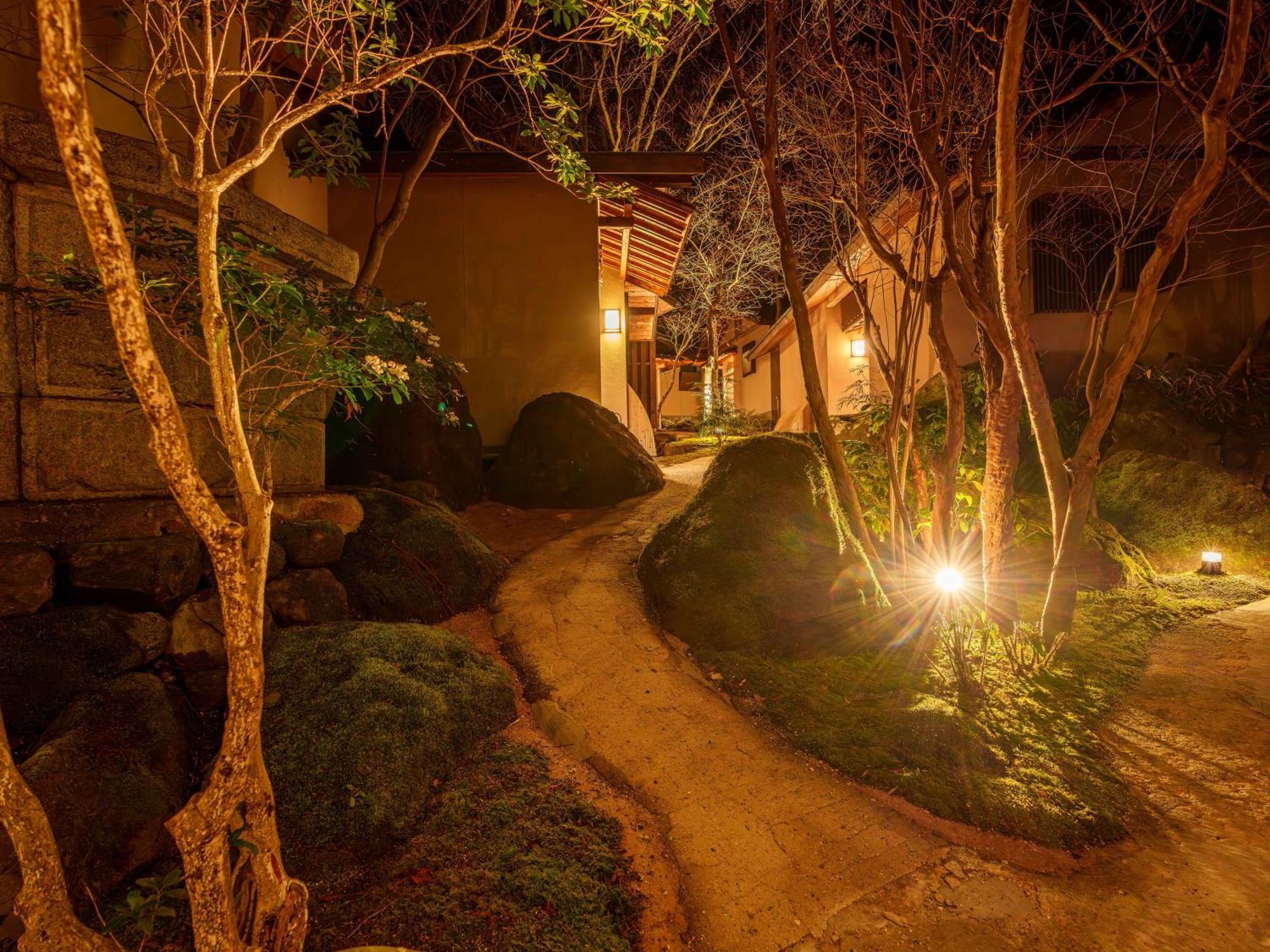 Yufuin Rakuyu Hotel Buitenkant foto