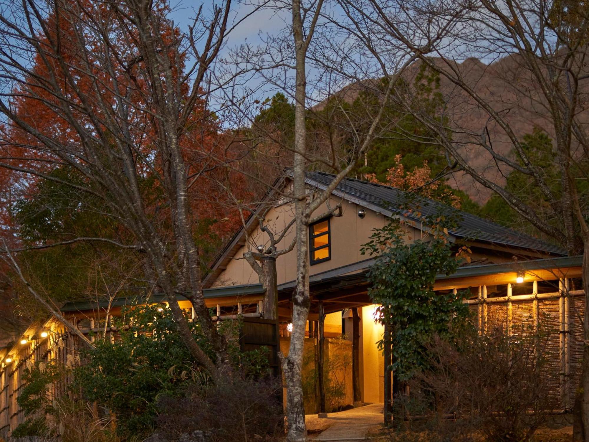 Yufuin Rakuyu Hotel Buitenkant foto